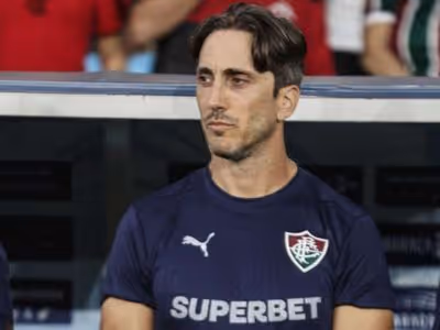Zubeldía assume culpa por derrota do Fluminense em clássico