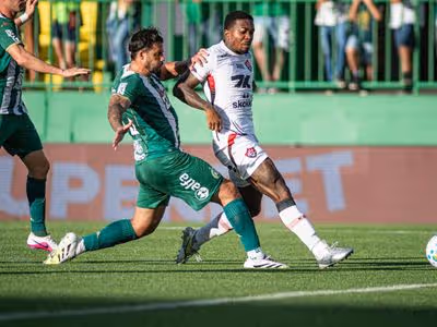 Chapecoense volta a pontuar após sequência negativa no Brasileirão