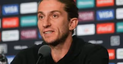 Clima tenso? Filipe Luís demonstra insatisfação com Pedro no Flamengo