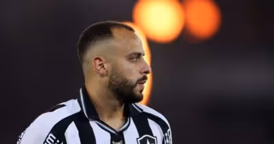 Davide Ancelotti explica ausência de Arthur Cabral em triunfo do Botafogo