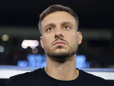 Anselmi tem novo clube encaminhado após demissão do Botafogo