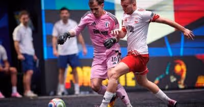 Com hat-trick de goleiro, França vence e elimina a Polônia na Kings League Nations