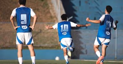 Cruzeiro goleia o Grêmio de virada e entra no G8 do Brasileirão Sub-20