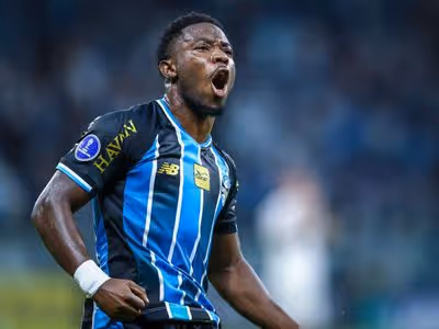 Grêmio conquista primeira vitória na Sul-Americana