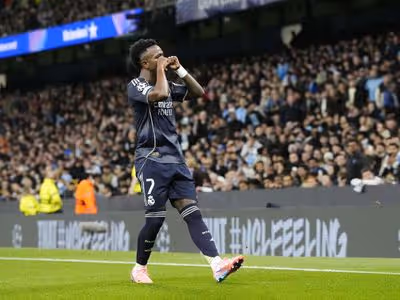 Vini Jr retribuiu provocações e leva torcida do City ao 'choro' com vitória do Real Madrid