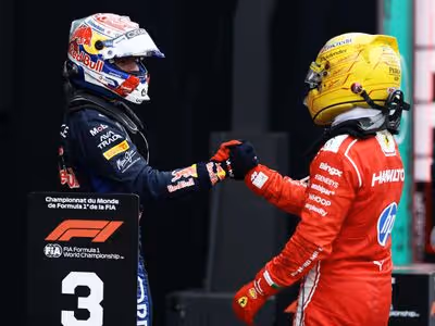 F1: Hamilton e Verstappen voltam a criticar carros de 2026 mesmo após show no Canadá
