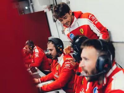 F1: Leclerc diz que Ferrari pode obter “ganhos enormes” no carro