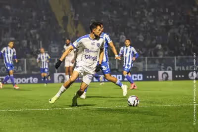 Paysandu x Atlético-GO – Onde assistir, escalações e arbitragem