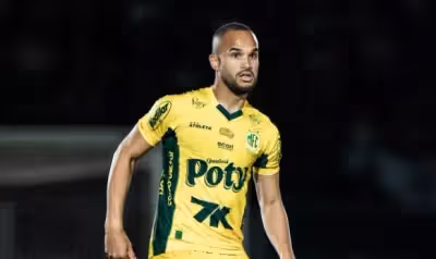 Vitória negocia João Victor com Mirassol por R$ 2,7 milhões
