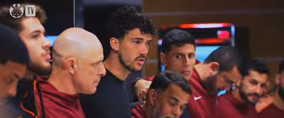 Entrega e dedicação marcam discursos nos bastidores após vitória do Corinthians contra o Santa Fe