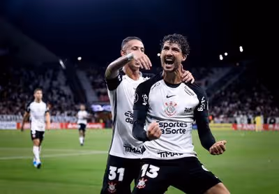 Corinthians encara o Vitória em busca de sequenciar vitórias na temporada; saiba tudo