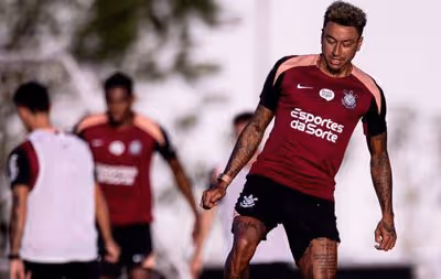 Corinthians tem desfalque de Lingard, Memphis e outros quatro jogadores diante do Grêmio