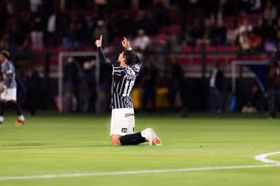 Atacante do Corinthians vive fase goleadora que não ocorria desde novembro do ano passado