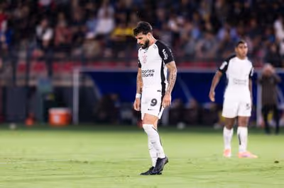 Atacantes do Corinthians atingem marca inédita no século XXI
