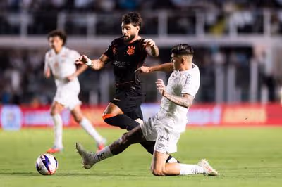 Yuri Alberto comenta volta por cima no clássico contra o Santos após perder pênalti