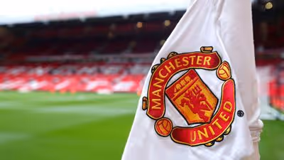 Manchester United inicia semana decisiva por novo treinador após vexame e tem dois nomes como favoritos