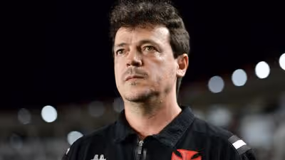 Fernando Diniz cumpre 'sonho' de Pedrinho e deverá ter contrato renovado no Vasco