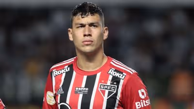 Botafogo se acerta com Ferraresi, do São Paulo, que mira dois nomes como compensação para selar acordo