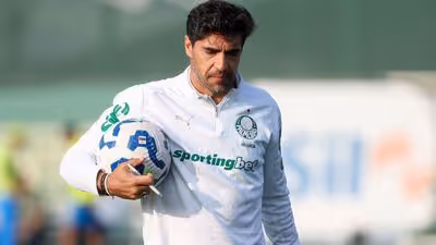 Possíveis desfalques e sem Abel Ferreira: como Palmeiras planeja reapresentação e estreia no Paulistão 2026