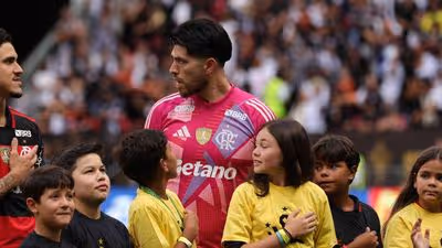 Crise no Flamengo? Léo Ortiz e Rossi pedem calma a...