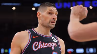 NBA: Boston Celtics e Chicago Bulls trocam Nikola Vucevic e Anfernee Simons