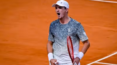 João Fonseca e Marcelo Melo vencem alemães e disputarão final das duplas no Rio Open
