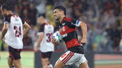 Arrascaeta fala firme e cobra após vice: 'Não somos o Flamengo que a gente quer'