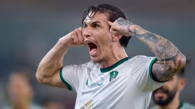 Da 3a divisão gaúcha à seleção: a história 'meteórica' de Ibañez, o ex-meia que virou zagueiro após 'profecia' de técnico
