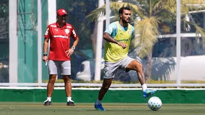 Vai contratar? Como Palmeira lida com posição pós-lesão de Piquerez
