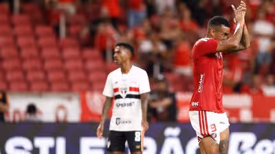 São Paulo busca empate com o Inter no finalzinho e encerra sequência de derrotas no Brasileirão