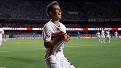 Com hat-trick na goleada do São Paulo, Ferreira tem a maior nota do prêmio ESPN Bola de Prata 2026