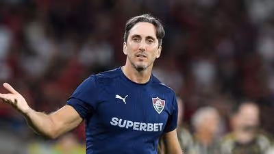 Zubeldía diz que Fluminense não perdeu por adiamento de clássico: 'Não fomos bem e assumo a responsabilidade'