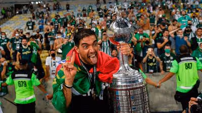 Abel é campeão pela 11a vez e se isola como técnico com mais títulos pelo Palmeiras