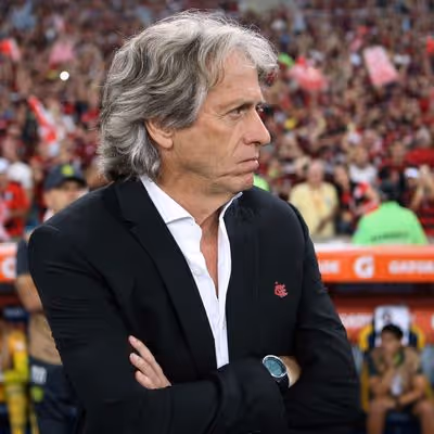 Portugal anuncia a contratação do técnico Jorge Jesus, ex-Flamengo, para substituir Roberto Martínez