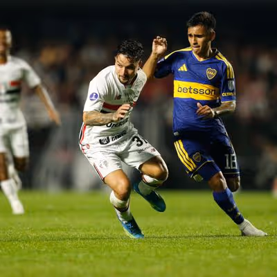 ‘Boca voltou ser gigante no Brasil’ e ‘VAR salvou’: jornais argentinos repercutem queda do São Paulo