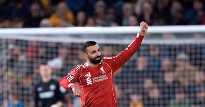 Liverpool desencanta no segundo tempo, bate Wolverhampton e avança às quartas da Copa da Inglaterra