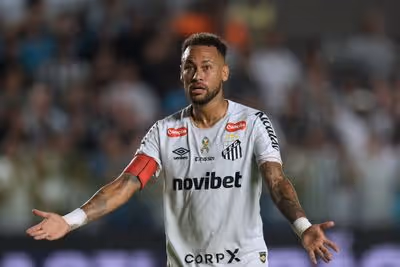 Santos chega perto do R$ 1 bilhão em dívida — e Neymar é uma delas