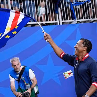 Técnico de Cabo Verde exalta vaga na 2a fase da Copa e celebra duelo com a Argentina: ‘É um orgulho’