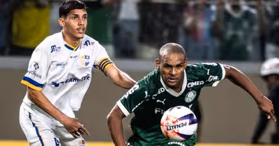 Palmeiras iguala sua maior goleada da história, mantém 100% e encaminha vaga ao mata-mata da Copinha