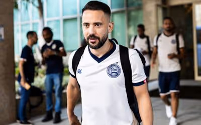 Everton Ribeiro elogia Filipe Luís no Flamengo: 'Tudo para ser um dos melhores'