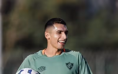 Serna assume responsabilidade de gols do Fluminense na ausência de Cano