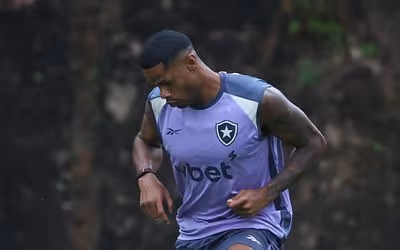 Botafogo inclui reforços e faz mudanças em lista de inscritos na Sul-Americana