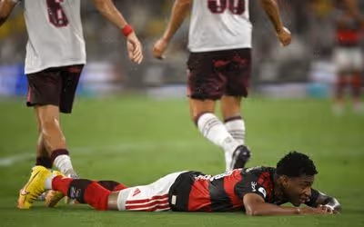 Flamengo amarga quarto vice em cinco finais internacionais no Maracanã