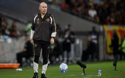 Flamengo vai em busca de substituto de Arrascaeta para o segundo semestre