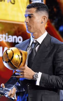 Cristiano Ronaldo reforça que quer chegar a mil gols para se aposentar