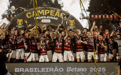 Atual campeão, Flamengo pode repetir feito do Palmeiras no Brasileirão