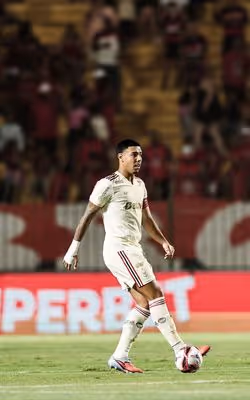 Flamengo está perto de acertar a venda de zagueiro para clube da MLS