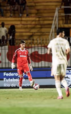 Léo Nannetti destaca entrega do Flamengo em derrota: 'Corremos o tempo todo'
