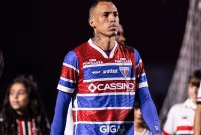 Vasco sonda e pode voltar à carga por atacante do Fortaleza