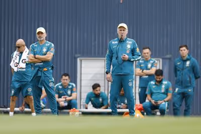 Ancelotti minimiza críticas na Seleção e garante: ‘Temos futuro’